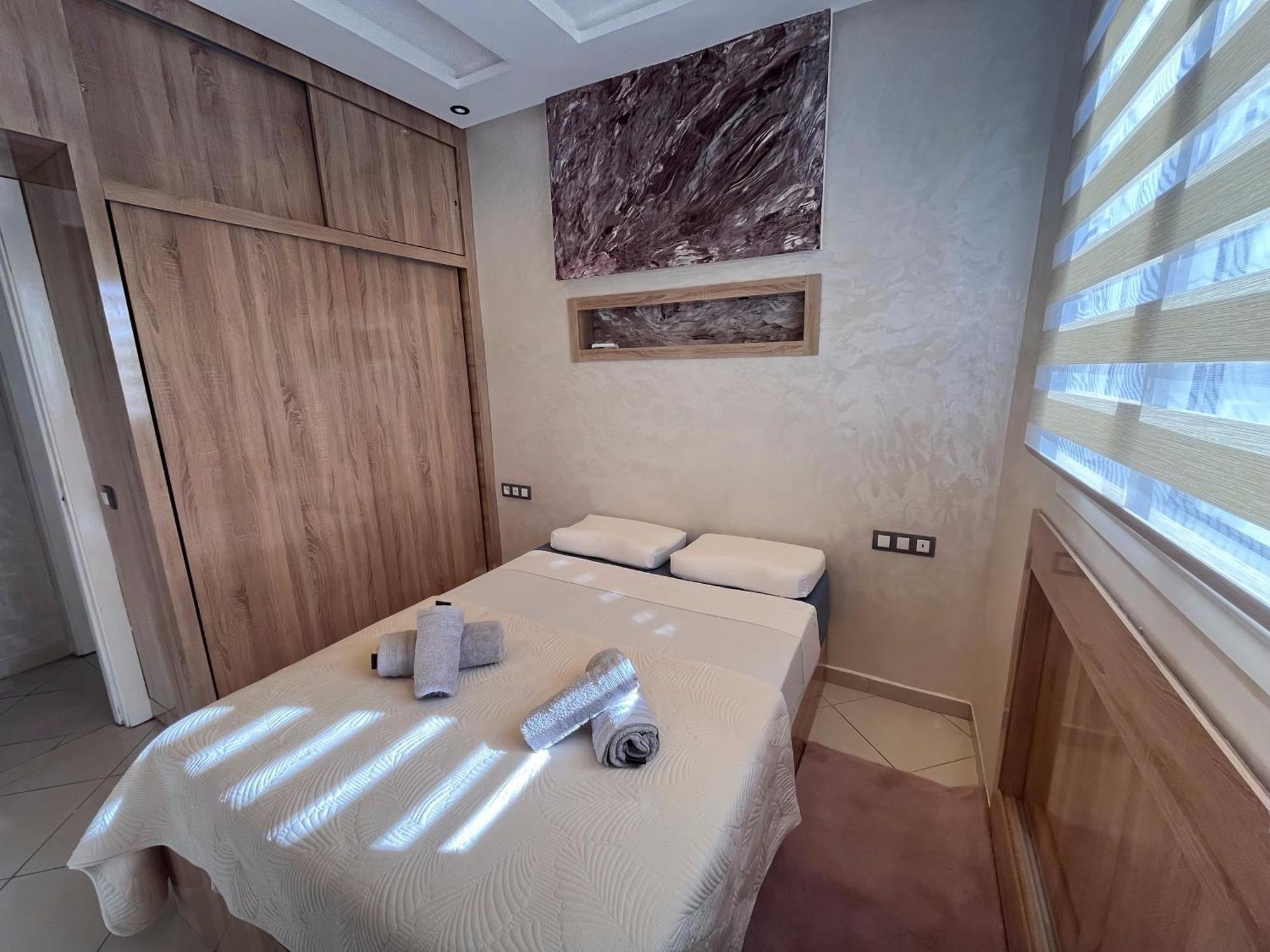 Appartement Renove Avec Style Et Parking Surveille Marrákes Kültér fotó